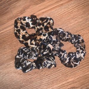 3 velvet cheetah scrunchies